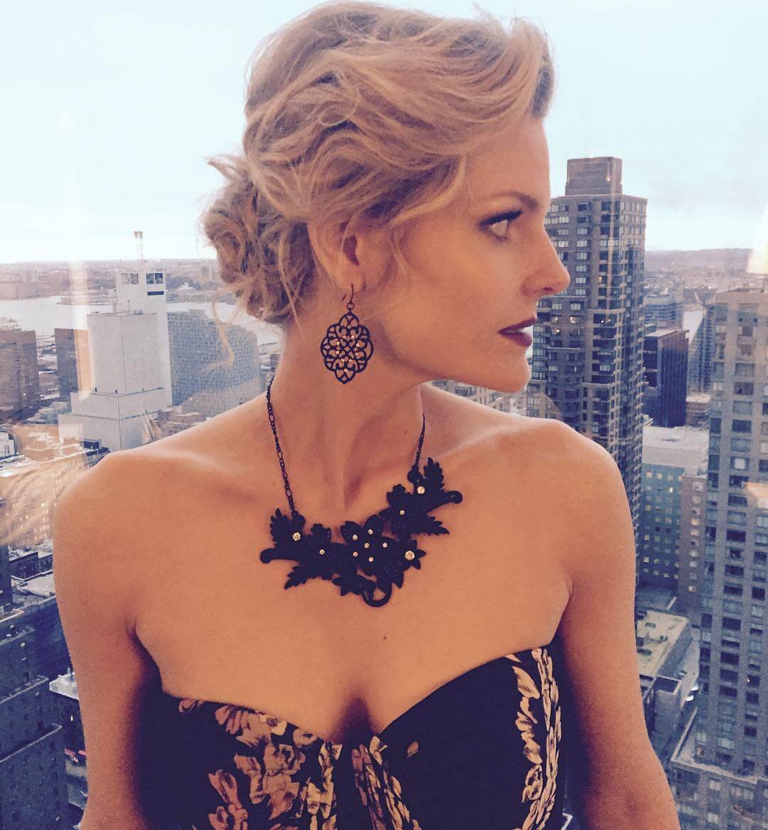 49 Hot Pictures Of Chelsey Crisp Will Get You All Sweating | Best Of Comic Books