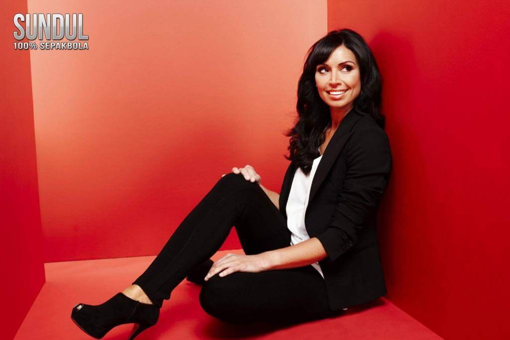 49 Hot Pictures Of Christine Lampard Which Will Make You Want To Play With Her | Best Of Comic Books