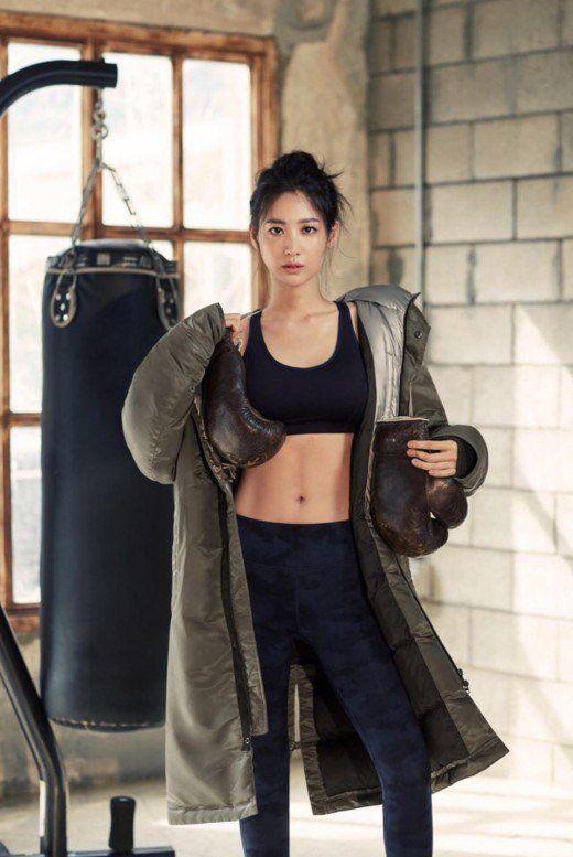 49 Hot Pictures Of Claudia Kim – The Nagini Actress From Fantastic Beasts Show Off Her Sexy Body | Best Of Comic Books