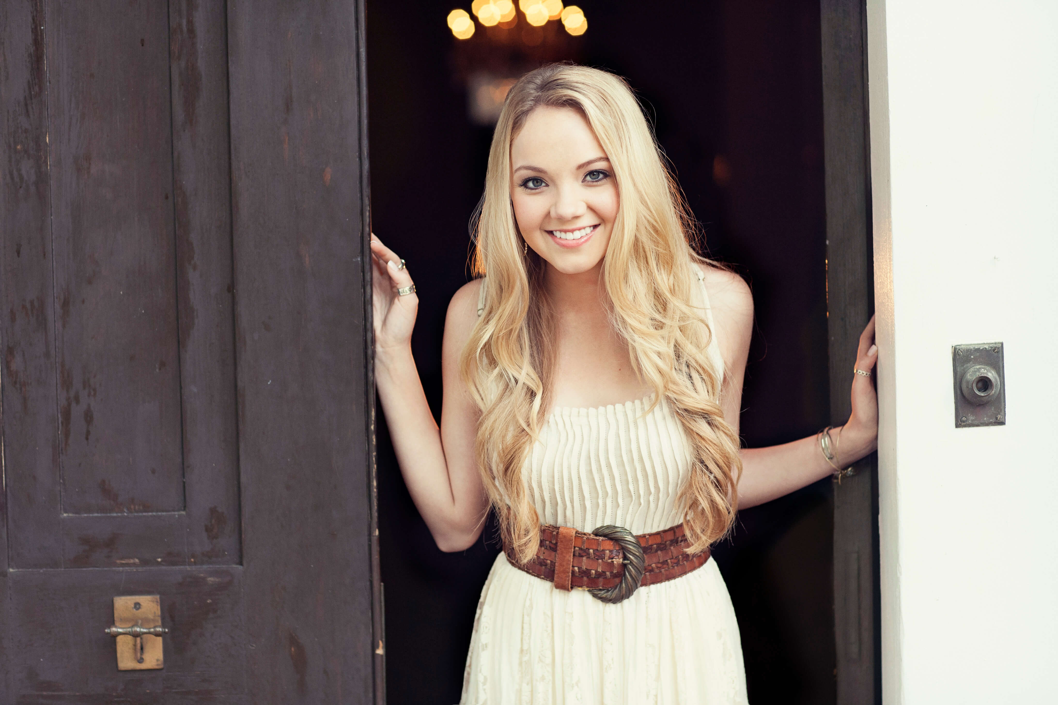 49 Hot Pictures Of Danielle Bradbery Which Will Make You Fall In Love With Her | Best Of Comic Books