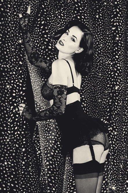 49 Hot Pictures Of Dita Von Teese That Will Make Your Day A Win | Best Of Comic Books