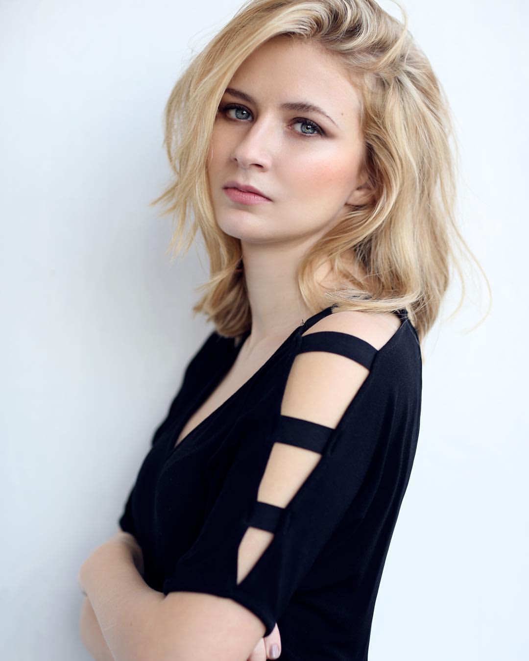 49 Hot Pictures Of Eliza Bennett Which Are Sure to Catch Your Attention | Best Of Comic Books
