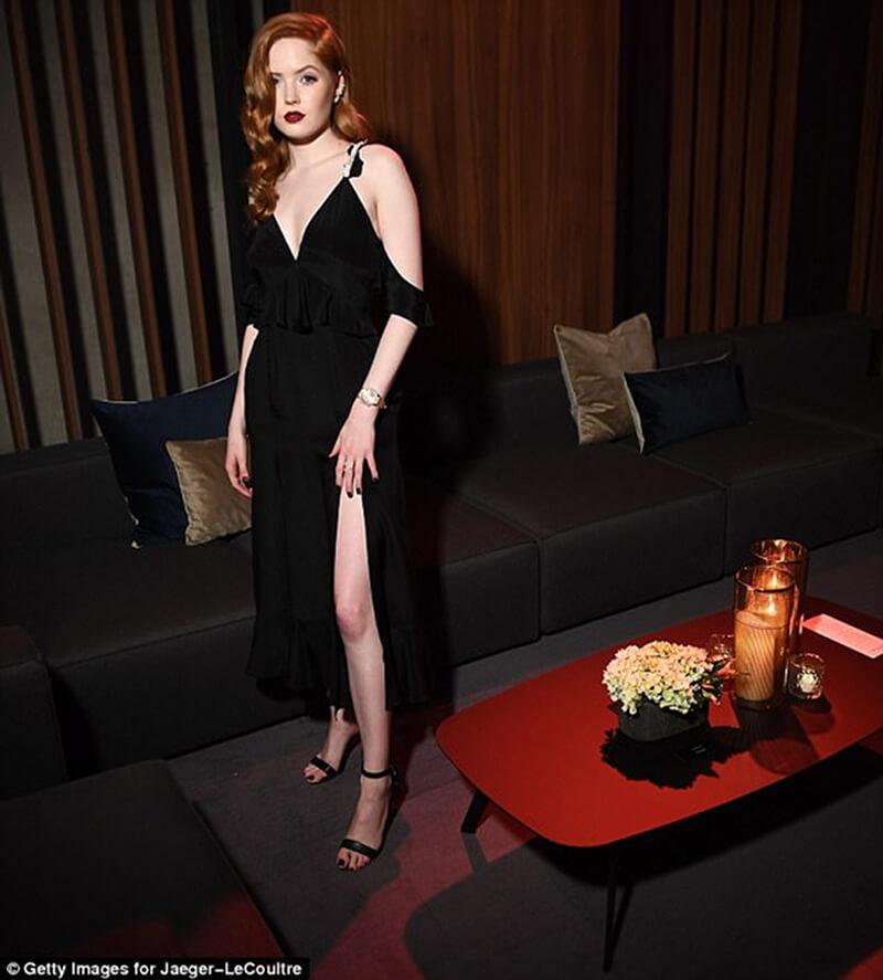49 Hot Pictures Of Ellie Bamber Are Slices Of Heaven | Best Of Comic Books