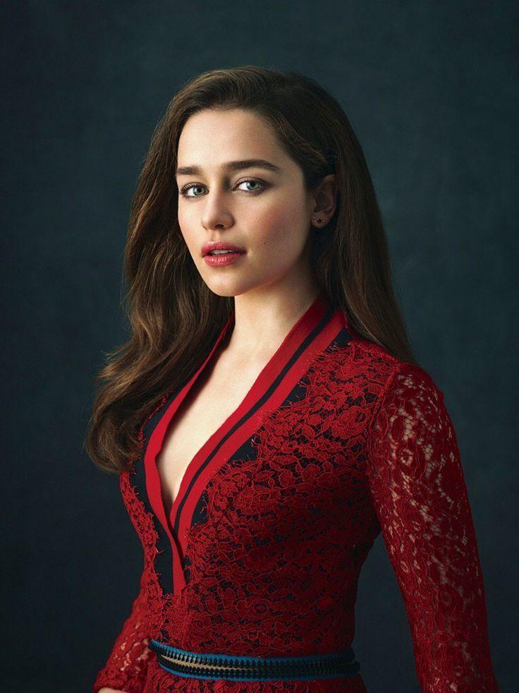 49 Hot Pictures Of Emilia Clark Which Will Will Make You Want To Jump Into Bed With Her | Best Of Comic Books