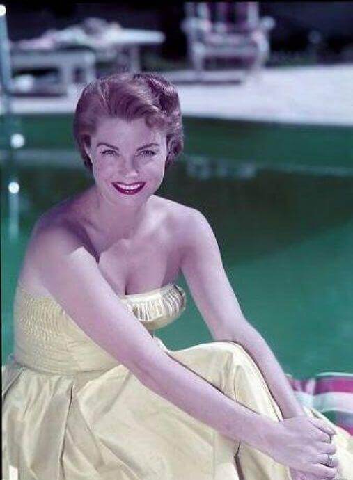 49 Hot Pictures Of Esther Williams Are Good To Gander At | Best Of Comic Books