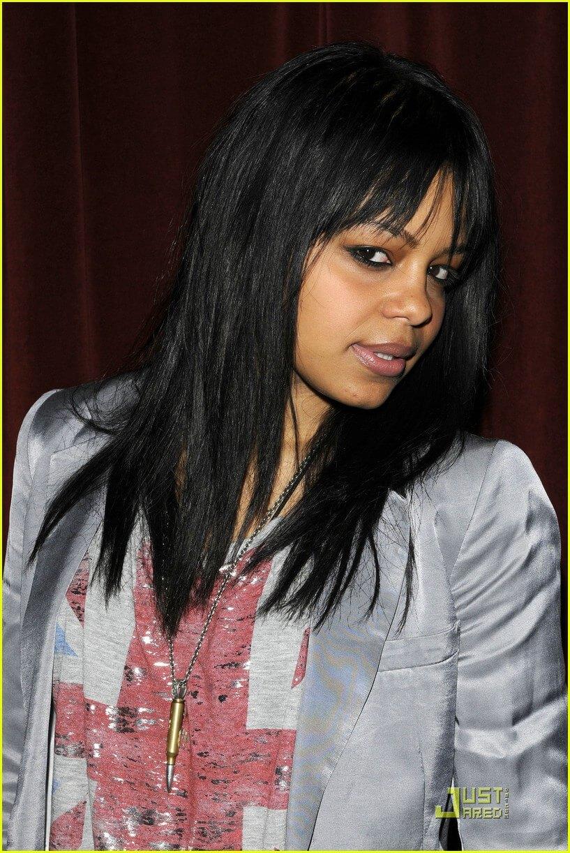 49 Hot Pictures Of Fefe Dobson Will Prove That She Is One Of The Hottest Women Alive And She Is The Hottest Woman Out There | Best Of Comic Books