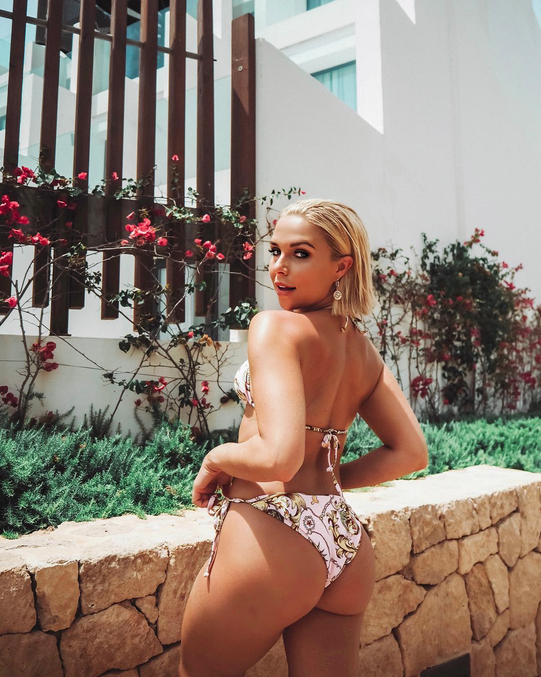 49 Hot Pictures Of Gabby Allen Which Expose Her Sexy Hour- glass Figure | Best Of Comic Books