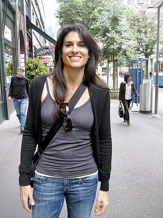 49 Hot Pictures Of Gabriela Sabatini Will Hypnotise You With Her Exquisite Body | Best Of Comic Books