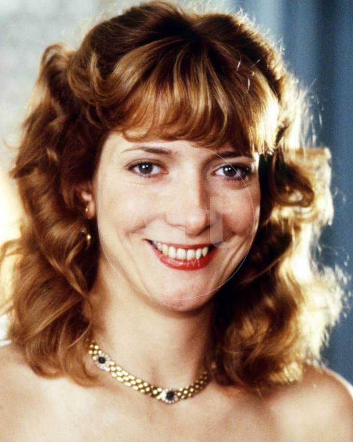 49 Hot Pictures Of Glenne Headly Will Make You Lose Your Mind | Best Of Comic Books