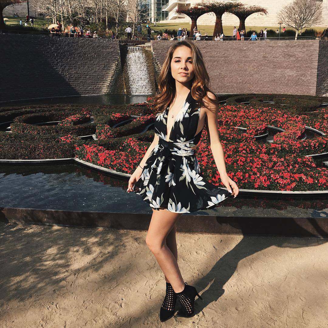49 Hot Pictures Of Haley Pullos Are So Damn Sexy That We Don’t Deserve Her | Best Of Comic Books