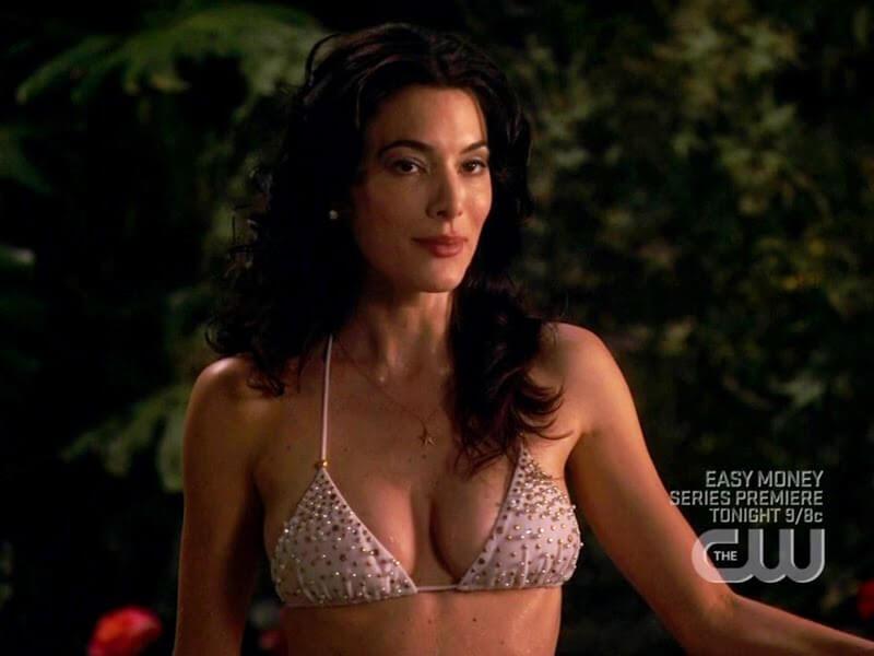 49 Hot Pictures Of Jaime Murray Which Will Make You Want To Play With Her | Best Of Comic Books