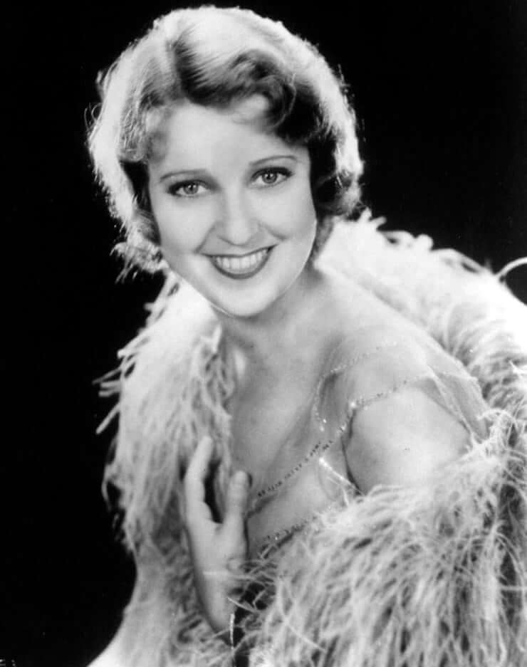 49 Hot Pictures Of Jeanette MacDonald Are Wild And Wondrous – The Viraler