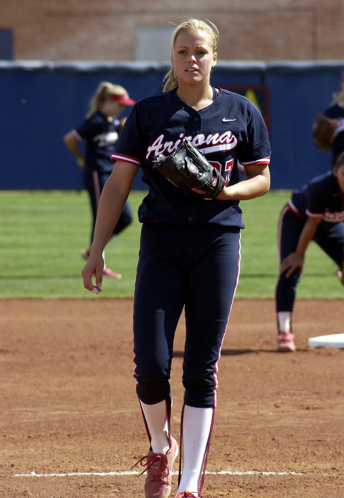 49 Hot Pictures Of Jennie Finch Are Just Too Damn Delicious | Best Of Comic Books