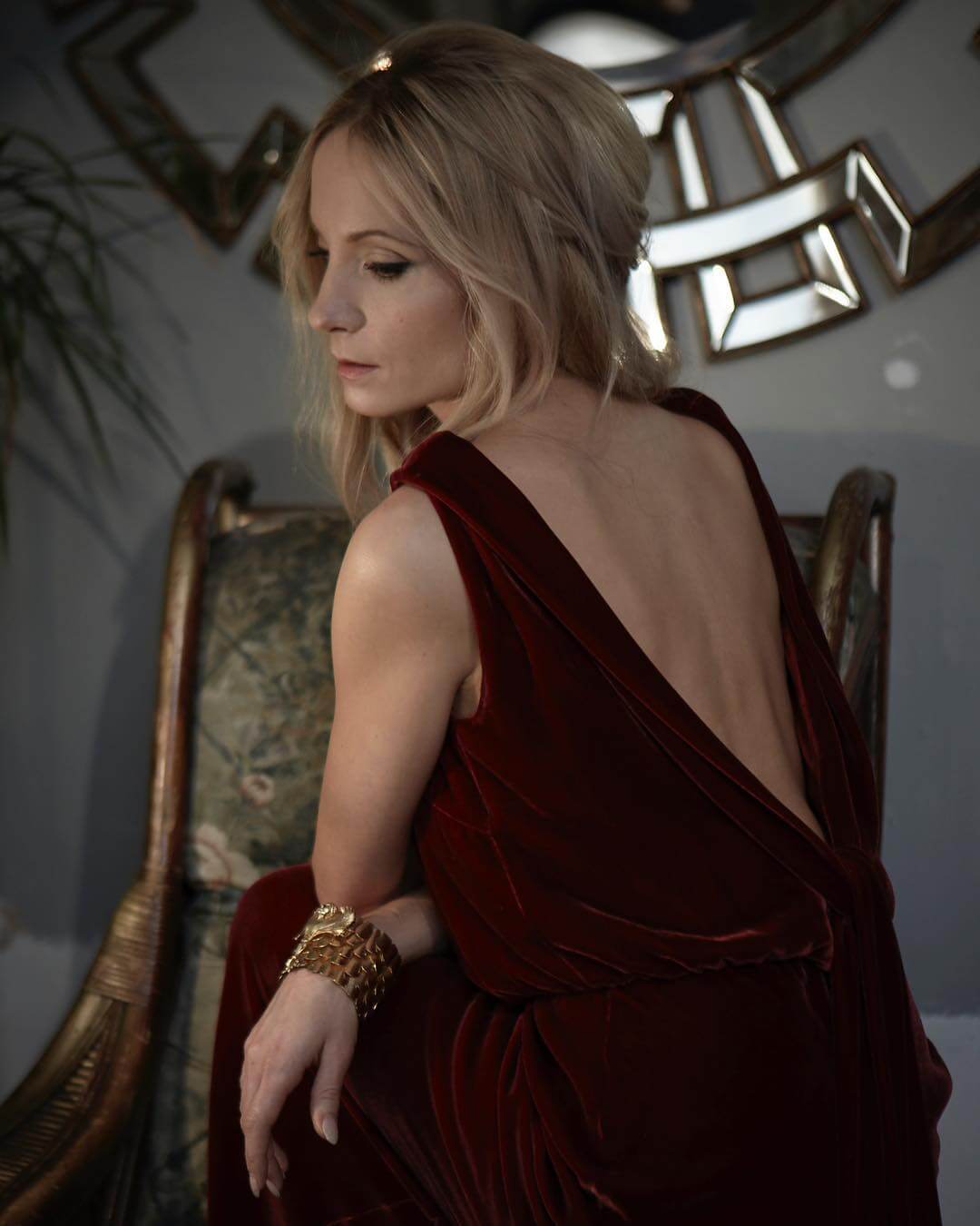 49 Hot Pictures Of Joanne Froggatt Will Hypnotise You With Her Exquisite Body | Best Of Comic Books