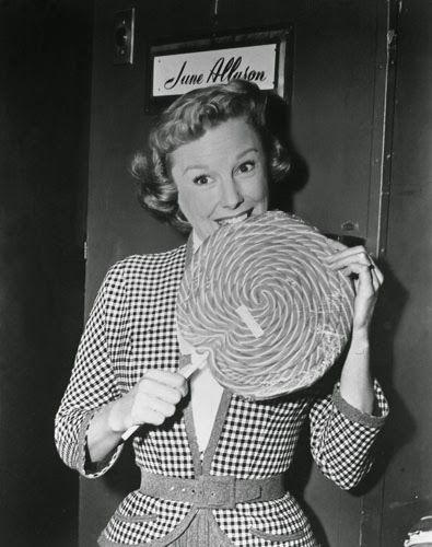 49 Hot Pictures Of June Allyson Which Are Absolutely Mouth-Watering | Best Of Comic Books