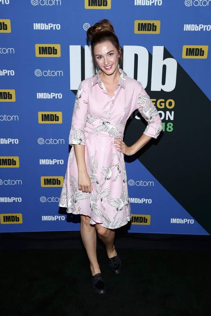 49 Hot Pictures Of Katherine Barrell Will Bring Big Grin On Your Face | Best Of Comic Books