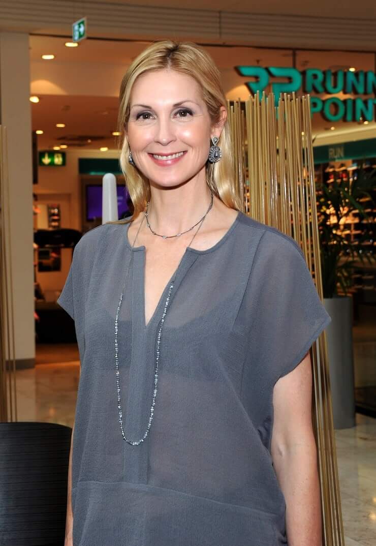 49 Hot Pictures Of Kelly Rutherford Which Will Make You Crazy About Her | Best Of Comic Books