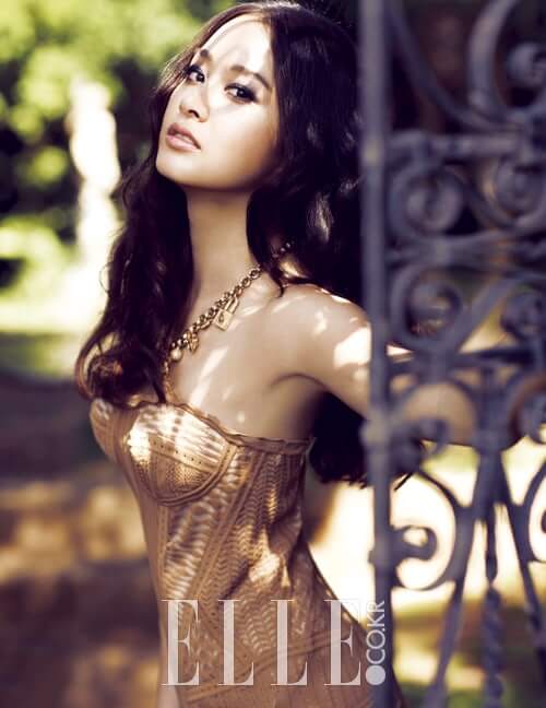 49 Hot Pictures Of Kim Tae Hee Which Will Make You Fantasize Her | Best Of Comic Books