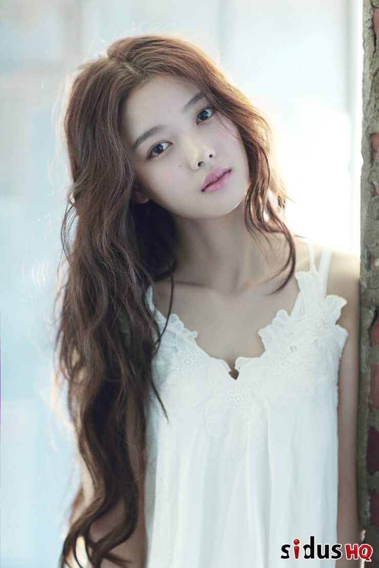 49 Hot Pictures Of Kim Yoo Jung Which Will Make Your Mouth Water | Best Of Comic Books