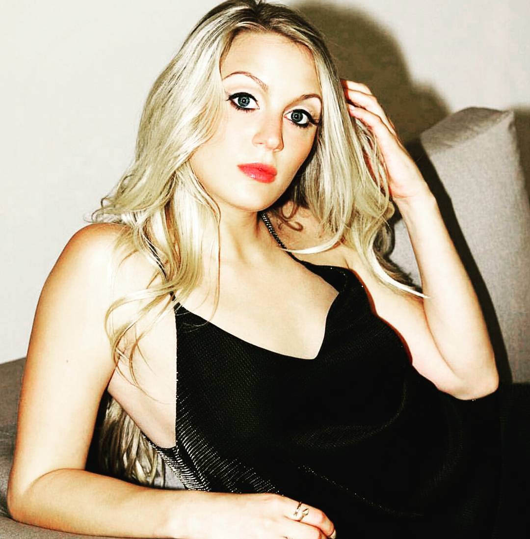 49 Hot Pictures Of Kirby Bliss Blanton Prove That She Is As Sexy As Can Be | Best Of Comic Books