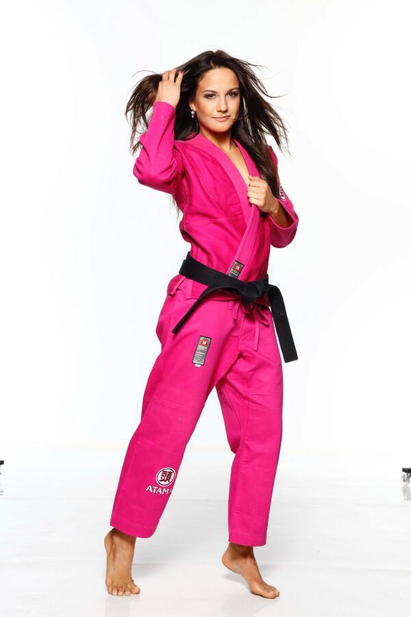 49 Hot Pictures Of Kyra Gracie Will Make You Stare The Monitor For Hours | Best Of Comic Books