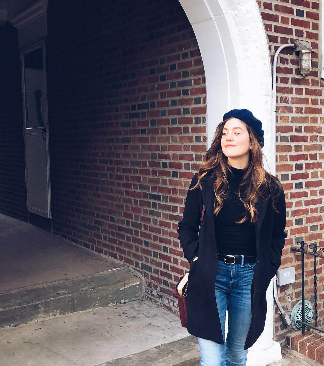 49 Hot Pictures Of Laura Dreyfuss Are Just Too Hot To Handle | Best Of Comic Books