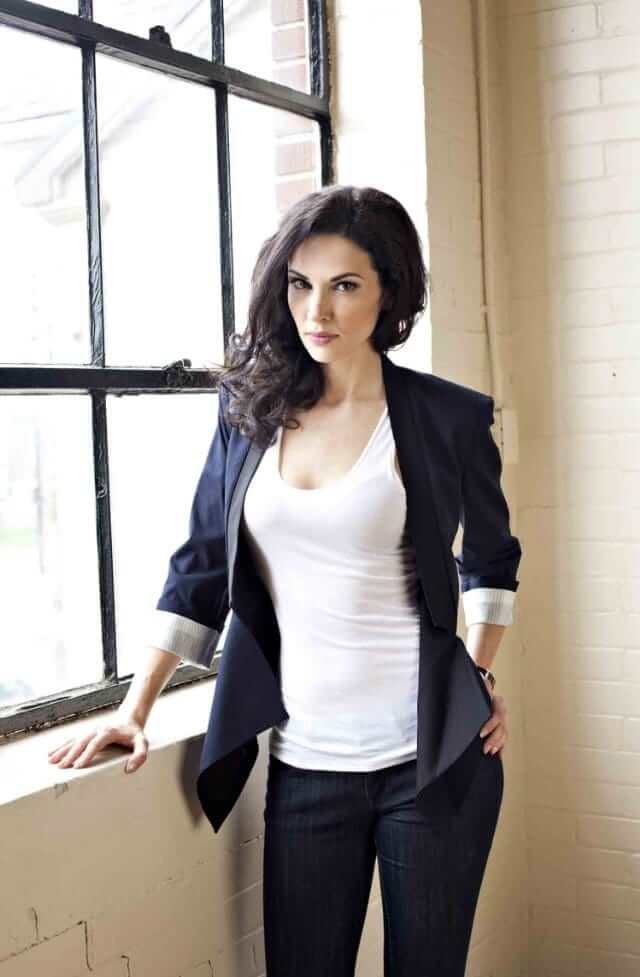 49 Hot Pictures Of Laura Mennell Will Prove That She Is One Of The Sexiest Women Alive | Best Of Comic Books