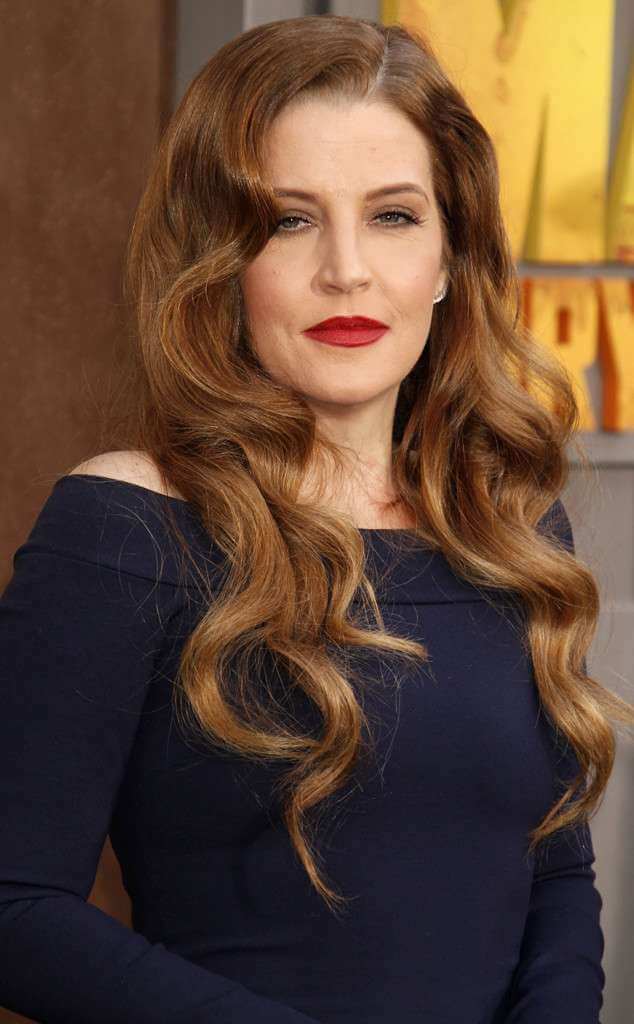 49 Hot Pictures Of Lisa Marie Presley Are Delight For Fans | Best Of Comic Books