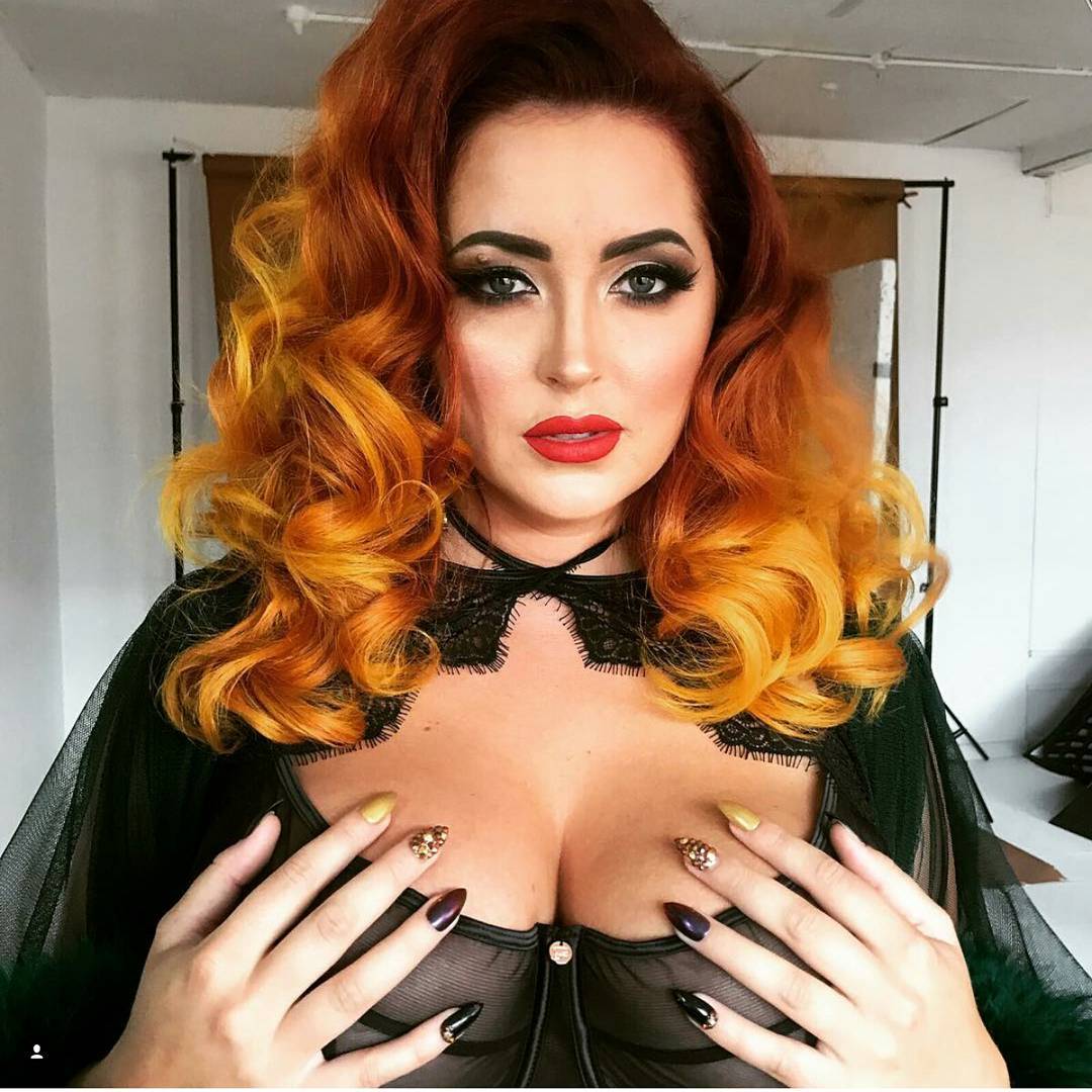 49 Hot Pictures Of Lucy Collett Which Are Stunningly Ravishing | Best Of Comic Books