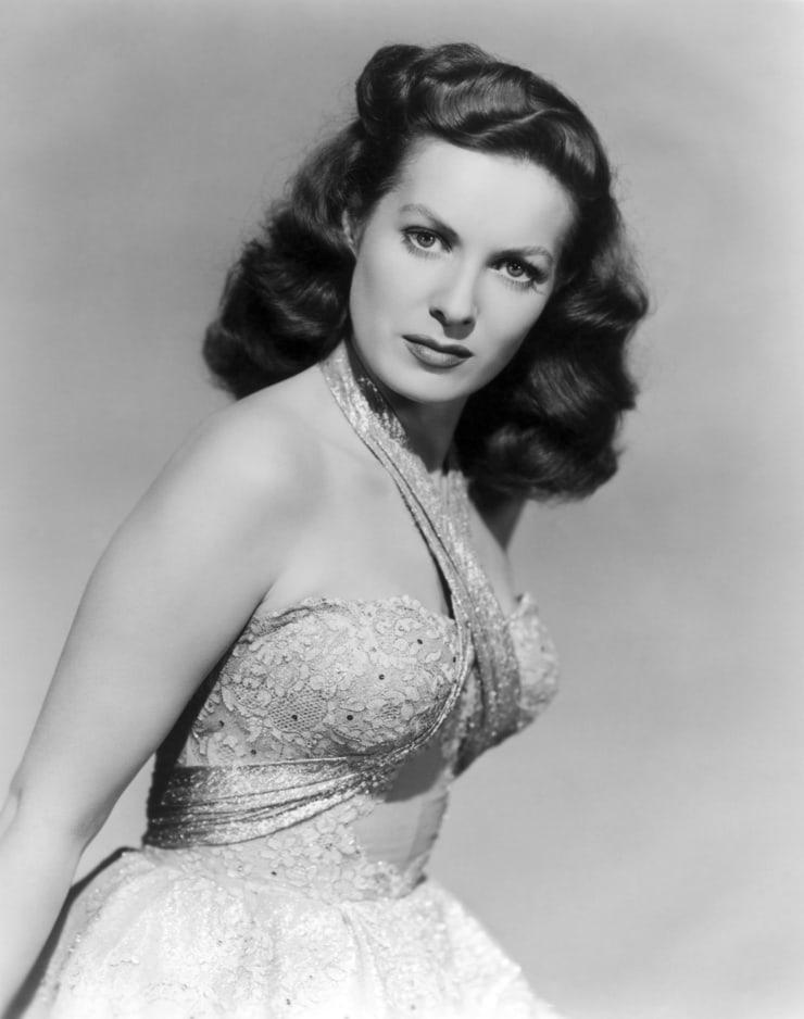 49 Hot Pictures Of Maureen O’Hara Which Are Incredibly Sexy | Best Of Comic Books