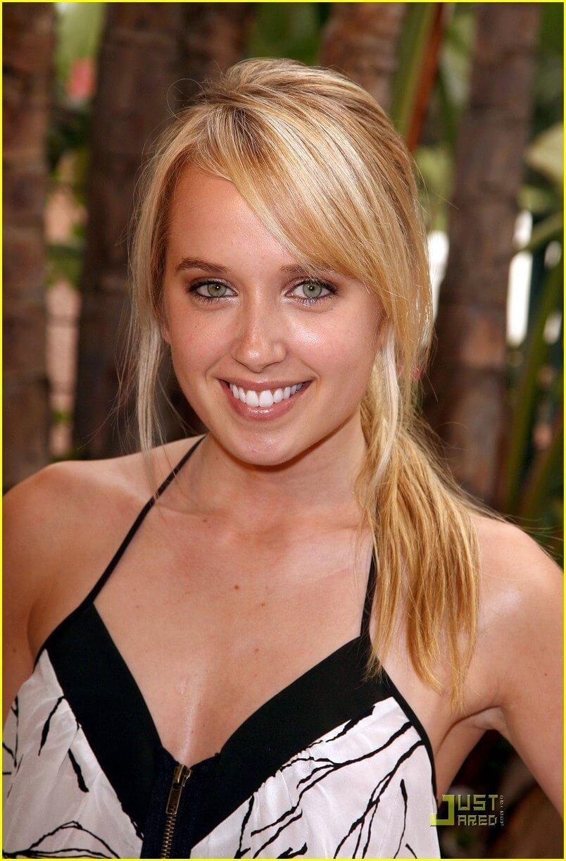 49 Hot Pictures Of Megan Park Which Will Make You Want To Jump Into Bed With Her | Best Of Comic Books