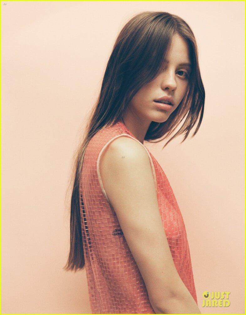 49 Hot Pictures Of Mia Goth Will Bring Big Grin On Your Face | Best Of Comic Books