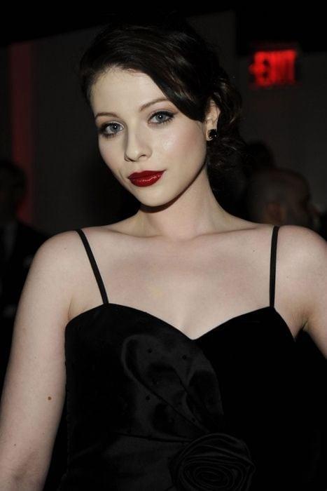 49 Hot Pictures Of Michelle Trachtenberg Which Will Leave You Dumbstruck | Best Of Comic Books