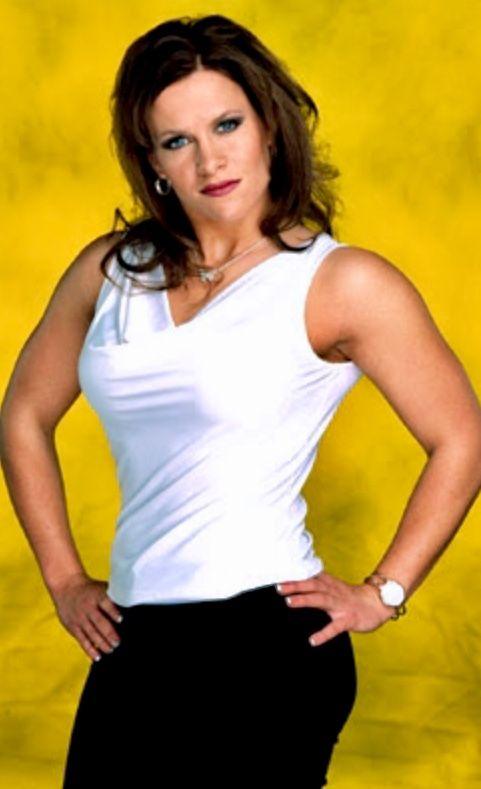 49 Hot Pictures Of Molly Holly from WWE Will Leave You Gasping For Her | Best Of Comic Books