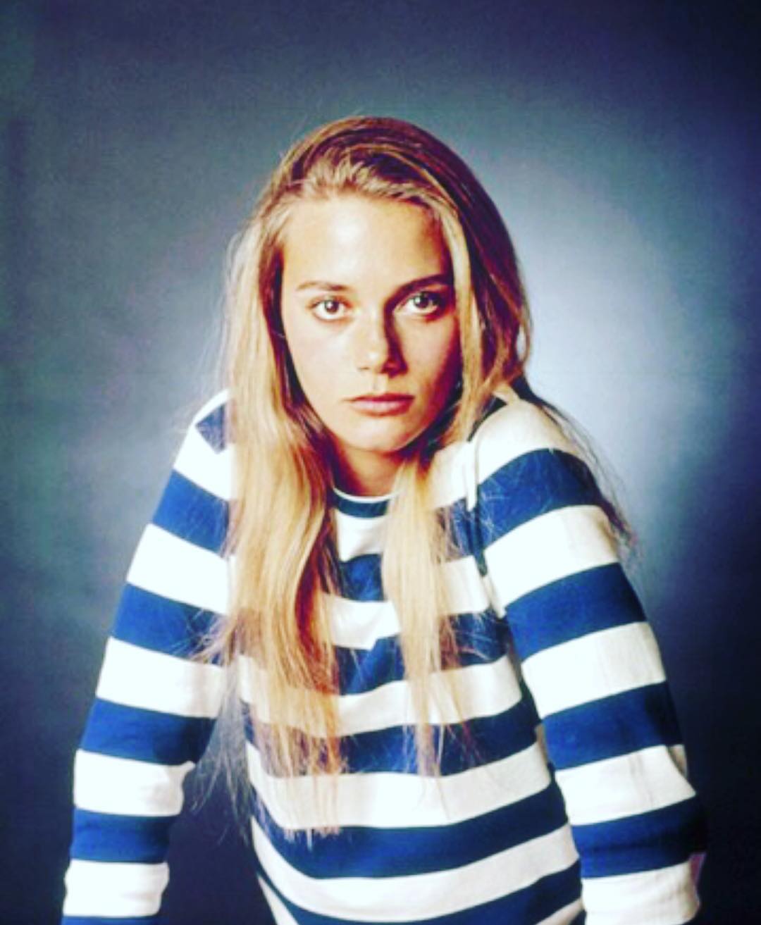 49 Hot Pictures Of Peggy Lipton Are So Damn Sexy That We Don’t Deserve Her | Best Of Comic Books