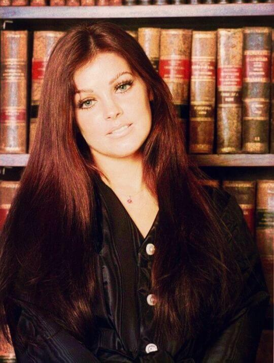 49 Hot Pictures Of Priscilla Presley Which Are Epitome Of Sexiness | Best Of Comic Books