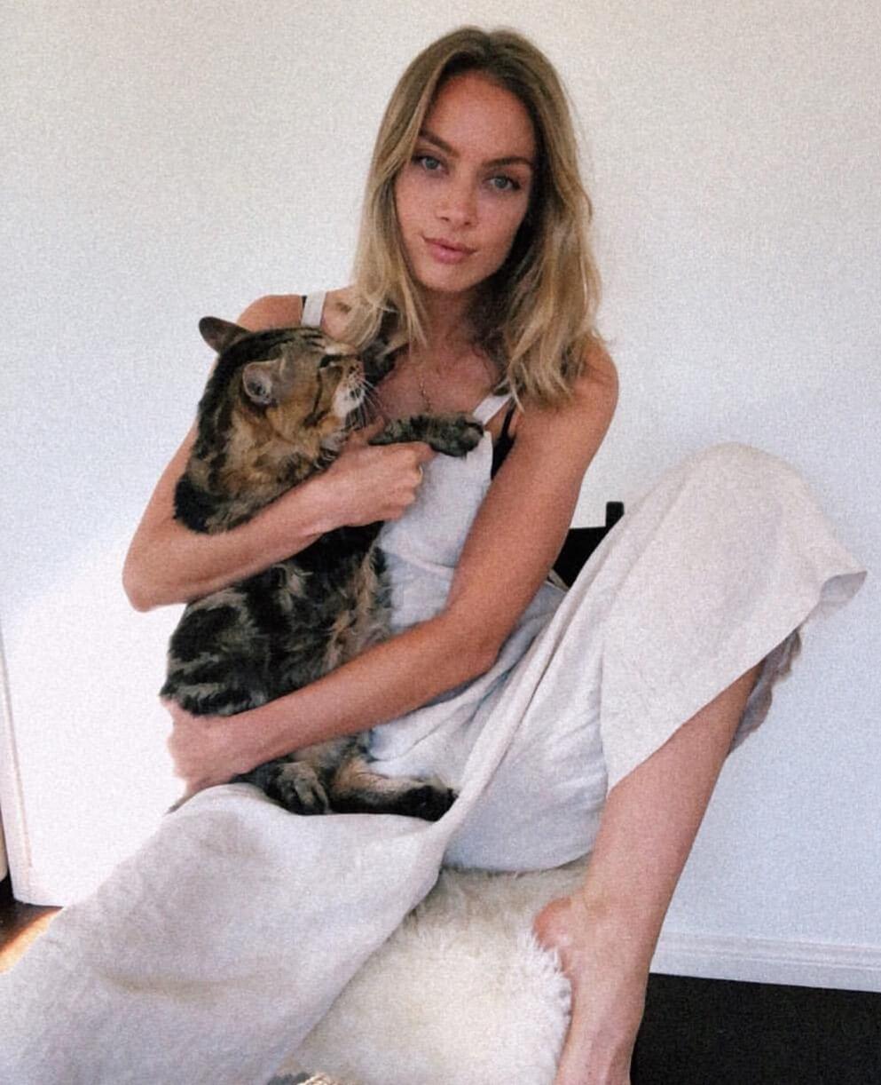 49 Hot Pictures Of Rachel Skarsten Which Are Drop Dead Gorgeous | Best Of Comic Books