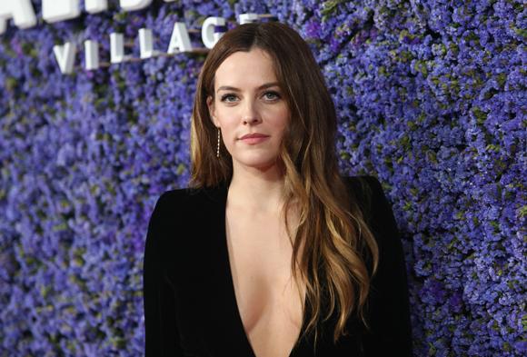 49 Hot Pictures Of Riley Keough Are So Damn Sexy That We Don’t Deserve Her | Best Of Comic Books