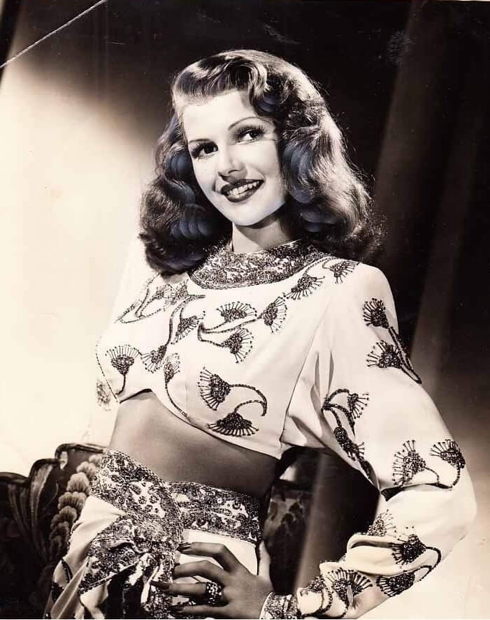 49 Hot Pictures Of Rita Hayworth Will Bring Big Grin On Your Face | Best Of Comic Books