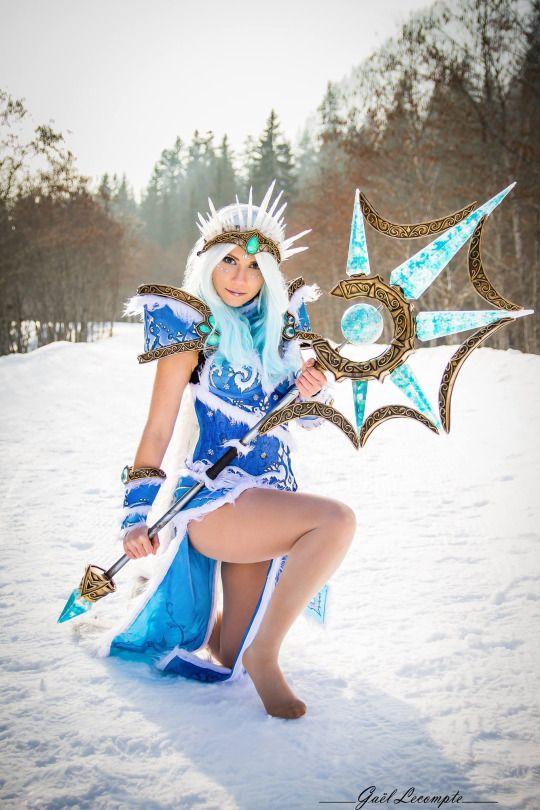 49 Hot Pictures Of Rylai The Crystal Maiden From DOTA Which Are Delight For Fans | Best Of Comic Books