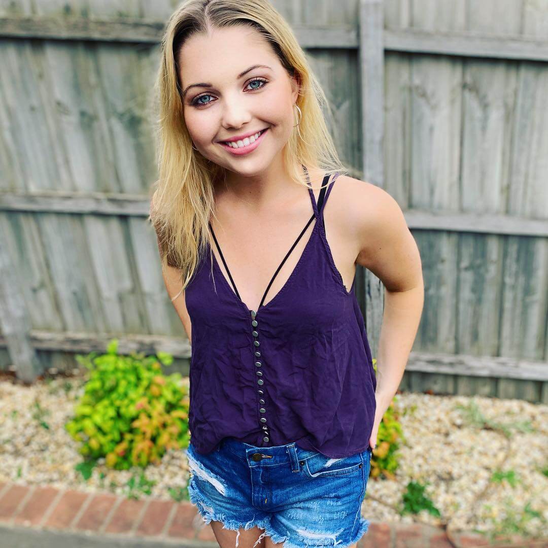 49 Hot Pictures Of Sammi Hanratty Will Prove That She Is One Of The Hottest Women Alive And She | Best Of Comic Books
