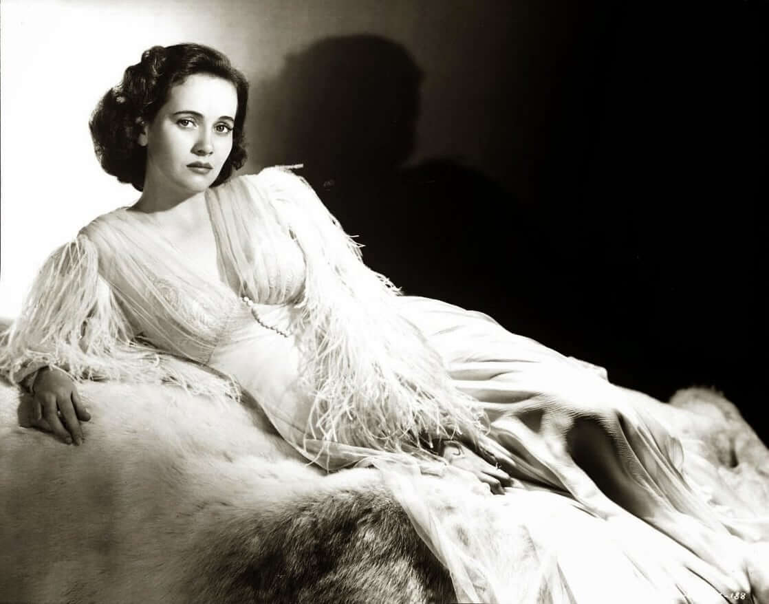 49 Hot Pictures Of Teresa Wright Which Will Make You Want To Play With Her | Best Of Comic Books