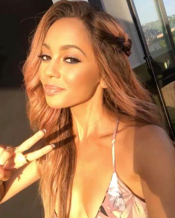 49 Hot Pictures Of Vanessa Morgan Which Will Get You Addicted To Her Sexy Body | Best Of Comic Books
