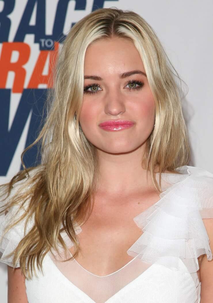 49 Hottest AJ Michalka Big Butt Pictures Are Heaven On Earth | Best Of Comic Books