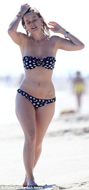 49 Hottest Alice Eve Bikini Pictures Are Really A Sexy Slice From Heaven | Best Of Comic Books