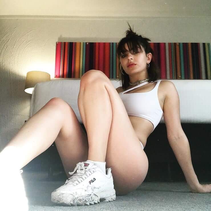 49 Hottest Charli XCX Big Butt Pictures Which Will Make You Want Her Now | Best Of Comic Books