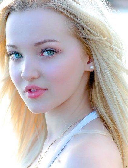 49 Hottest Dove Cameron Bikini Pictures Show Off Sexy Curvy Physique | Best Of Comic Books