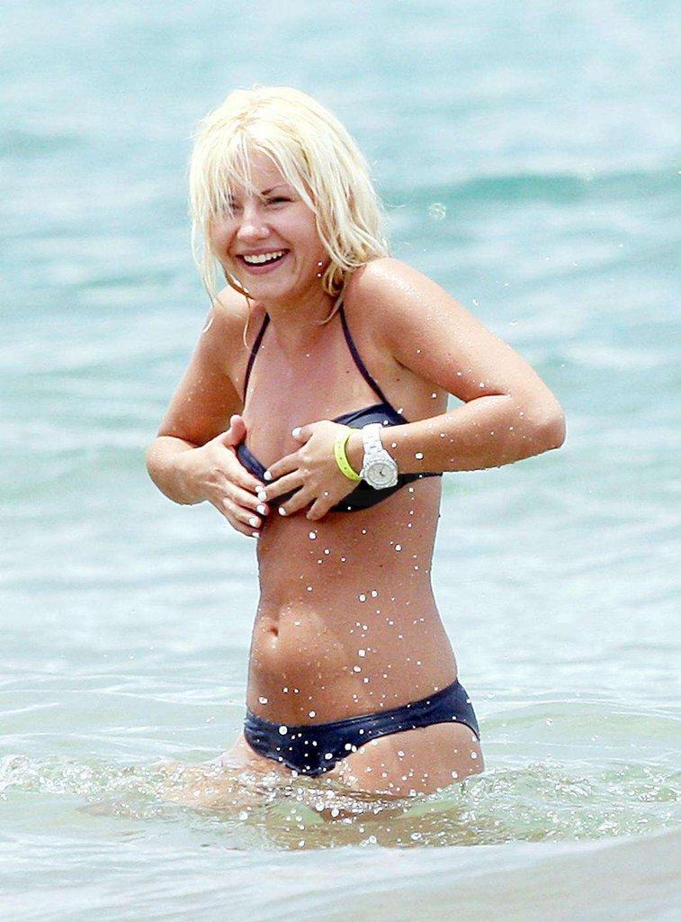 49 Hottest Elisha Cuthbert Bikini Pictures Which Will Get You All Sweating | Best Of Comic Books