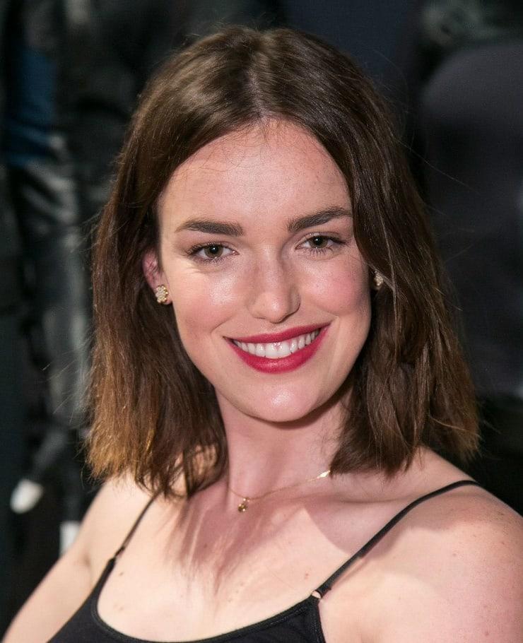 49 Hottest Elizabeth Henstridge Bikini Pictures Are Here To Fill Your Heart With Joy And Happiness 