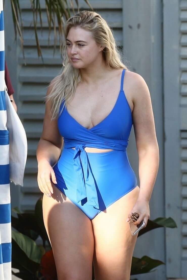 Best Iskra Lawrence Sexy